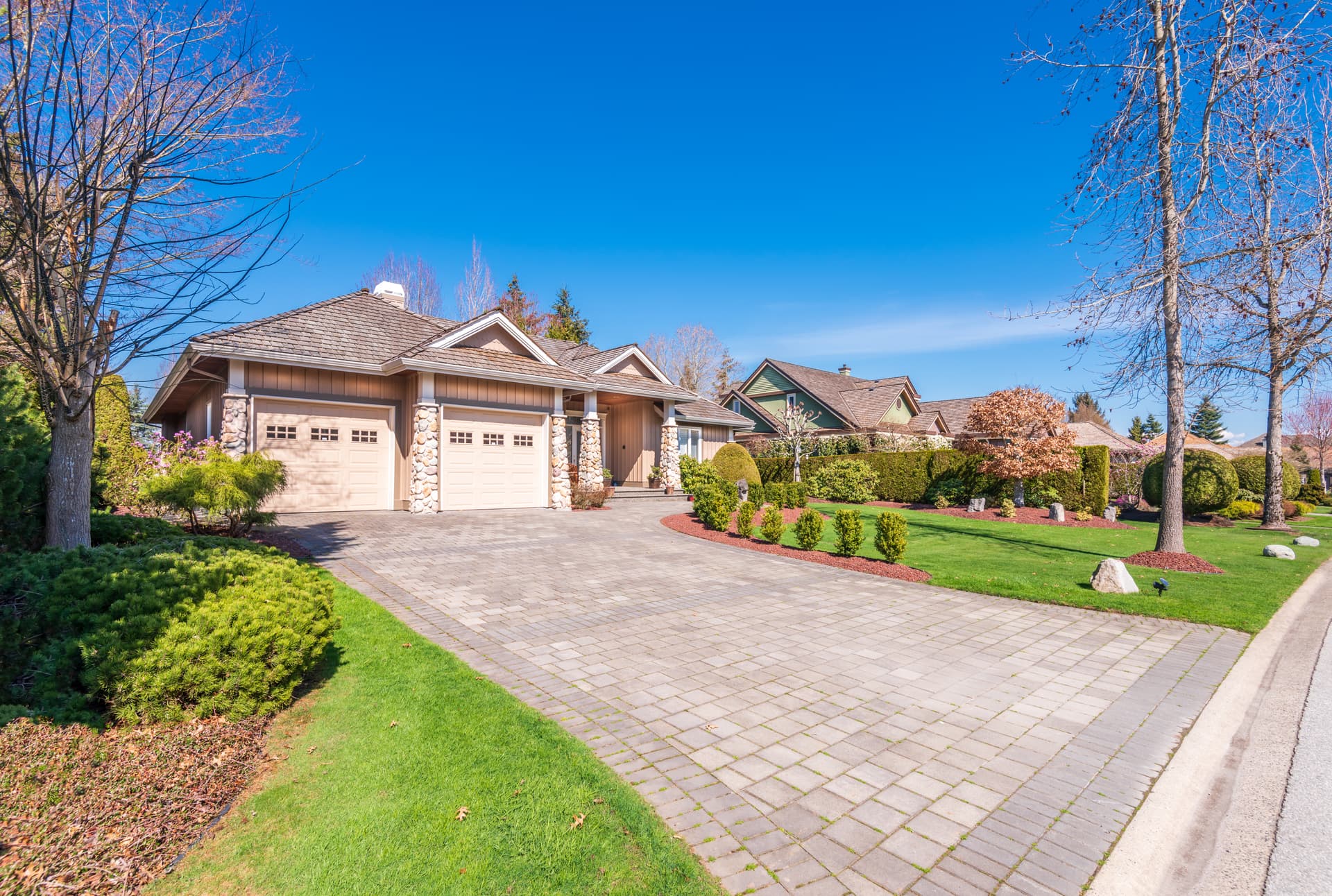 Garage door replacement street view in southern New Hampshire